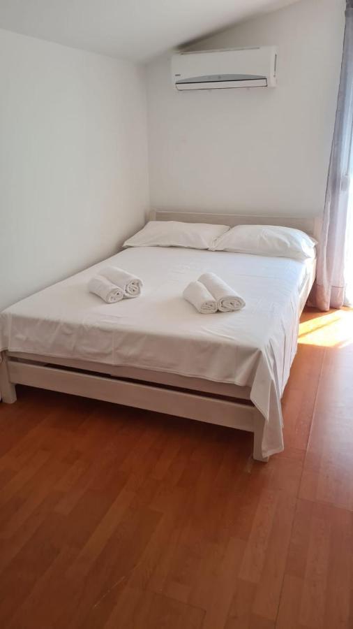 Apartments Golub Hoek van Holland Ngoại thất bức ảnh